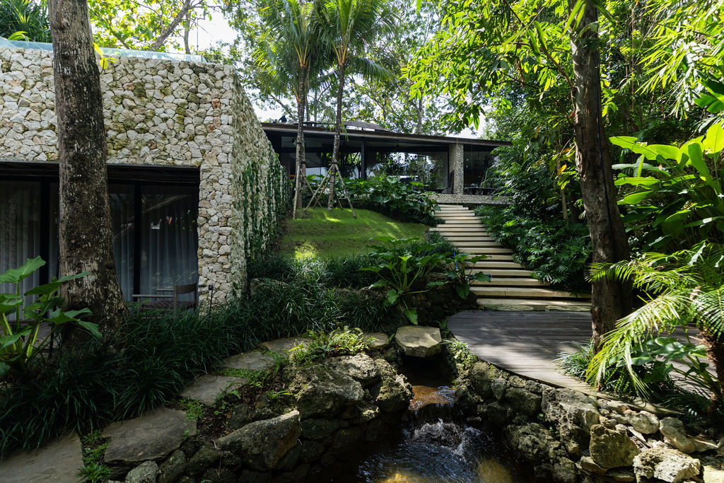 Tropical Villa Estate
